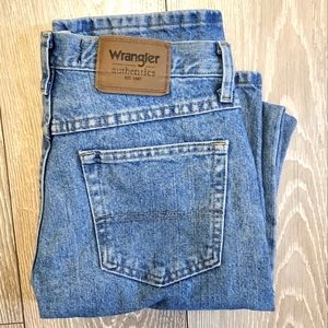 Wrangler Authentic Classic Straight Blue Jeans 28x30